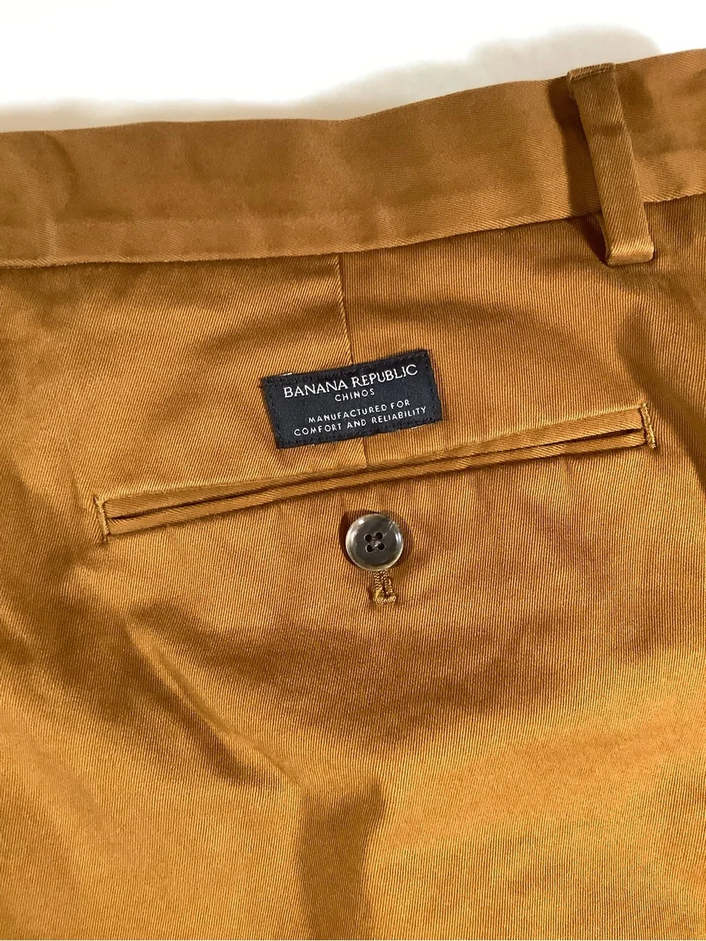 Banana Republic Men's Chinos in Camel Brown
